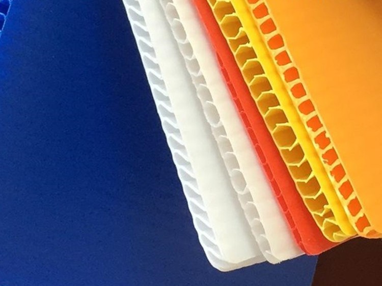 中空板物料周轉(zhuǎn)箱 中空板物料周轉(zhuǎn)箱